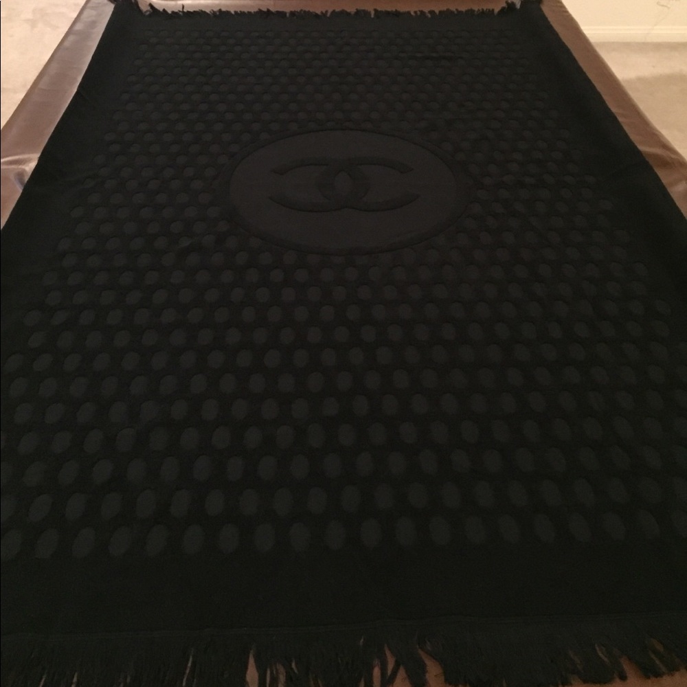 Chanel towel